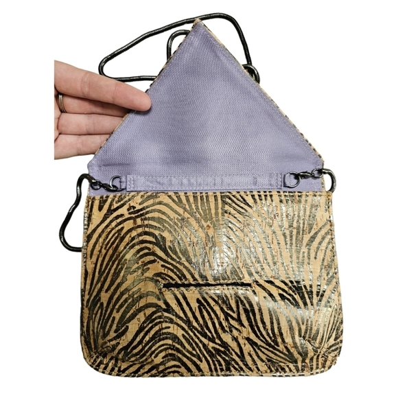 Inge Christopher crossbody cork bag with metallic design and purple satin inside - Picture 4 of 7